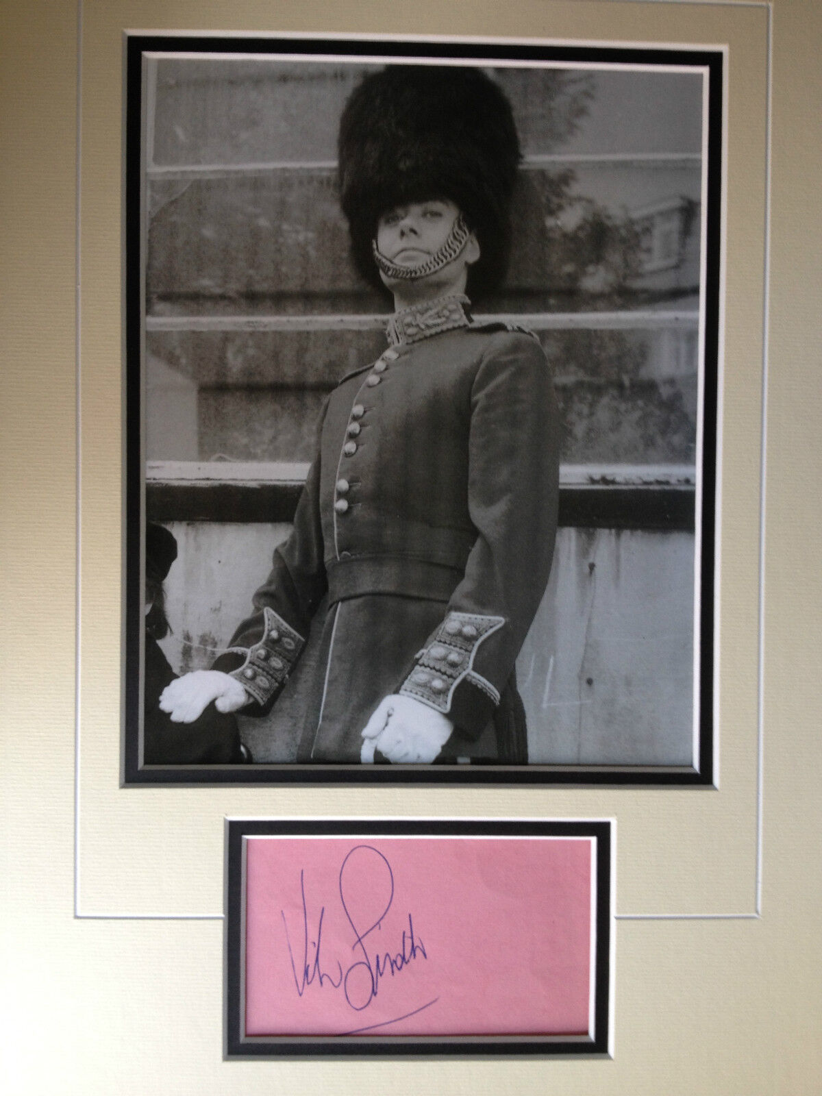 VICTOR SPINETTI - THE BEATLES FILM ACTOR - SIGNED B/W Photo Poster painting DISPLAY