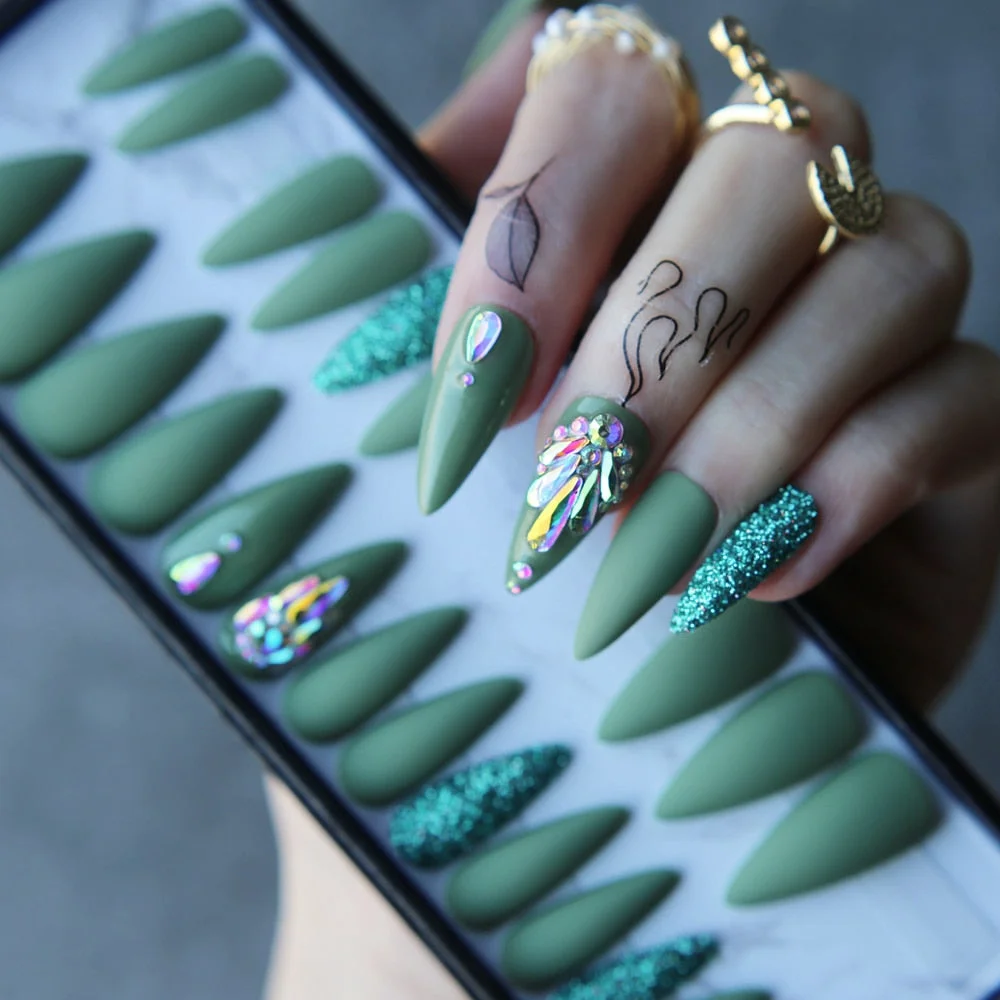 Olive green Salon Stiletto false nails DIY crystal glitter Fake nails full set press on nails custom box nails 24pcs-Nail Inspo