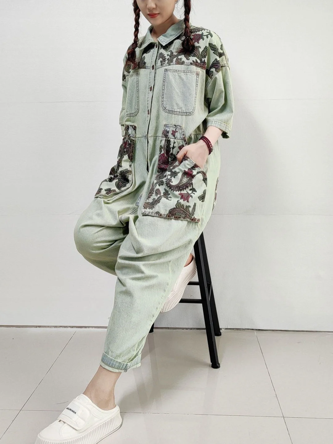 Women Half Sleeve V-neck Solid Color Dress