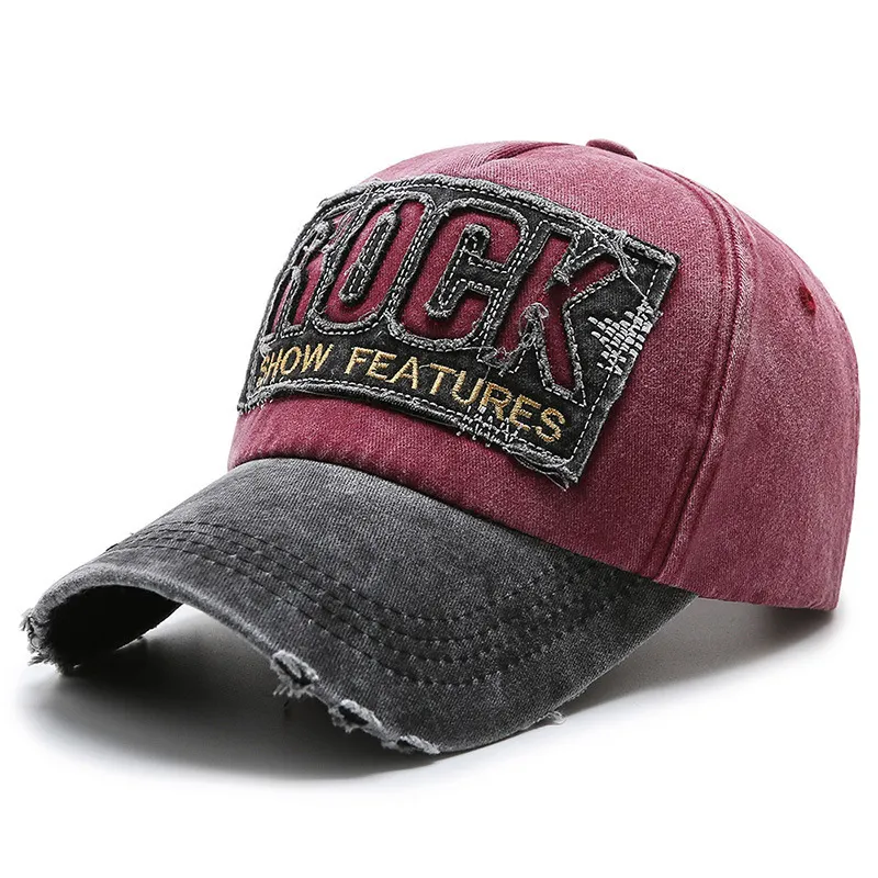 Letter-embroidered baseball cap
