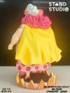 POP Scale Big Mom Charlotte Linlin - ONE PIECE Resin Statue - STAND Studios