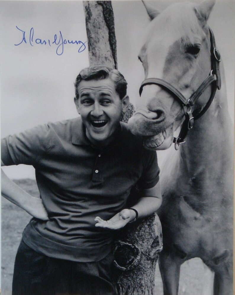 ALAN YOUNG SIGNED Photo Poster painting Mr. Ed voice of Disneys Scrooge McDuck wcoa