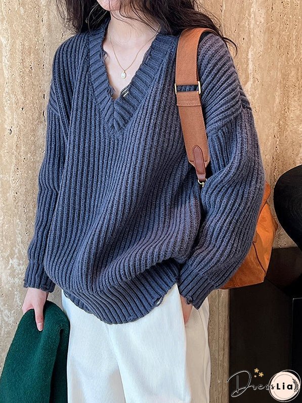 Classic and Comfortable Pullover