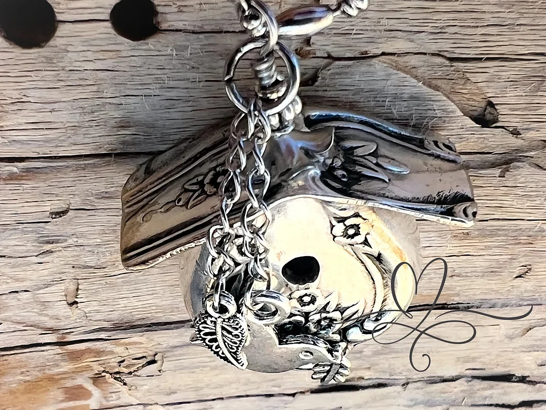  🔥Father's Day Sale: 49% OFF - 🐦Birdhouse Necklace • The 1951 "Magnolia" Silverware Birdhouse💯Sterling Silver✨🎉