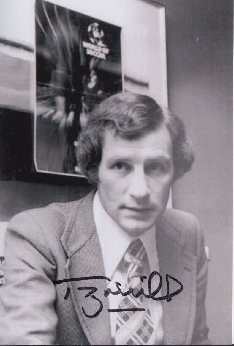 TERRY NEILL HAND SIGNED 6X4 Photo Poster painting ARSENAL FOOTBALL AUTOGRAPH 4