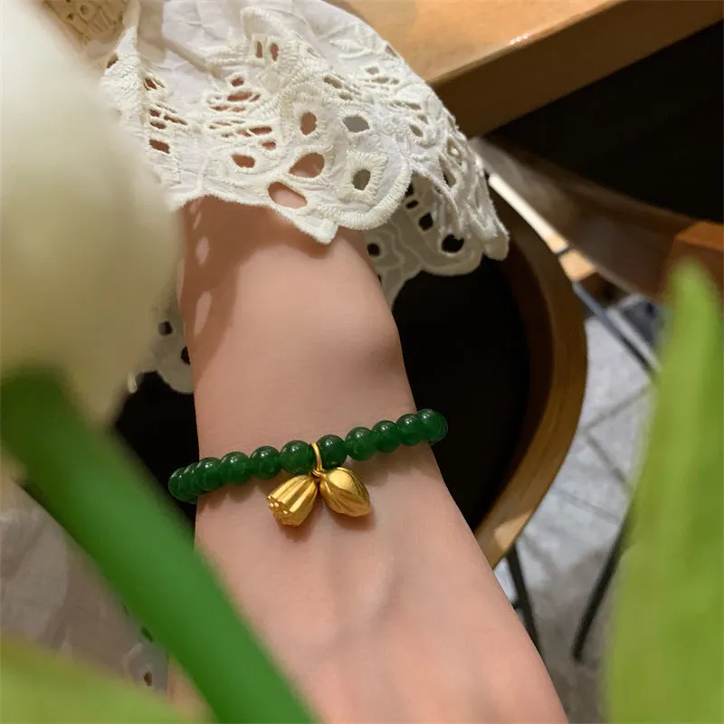 Lotus &bull; Green Chalcedony Sand Gold Bracelet