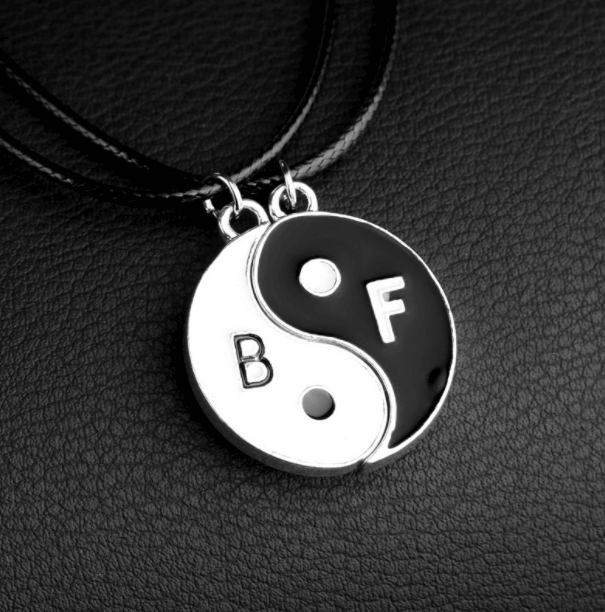 2pcs/Best friend neklace