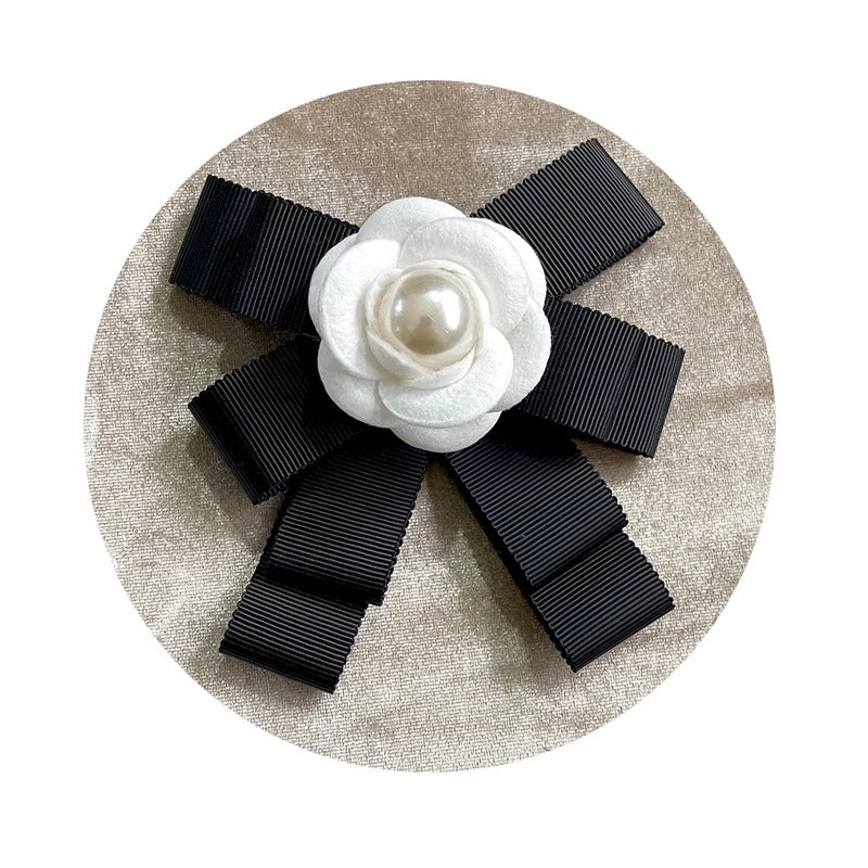 Sweet Pin Flower Wool-like Alloy Cloth Inlay Pearl Women’S Brooches