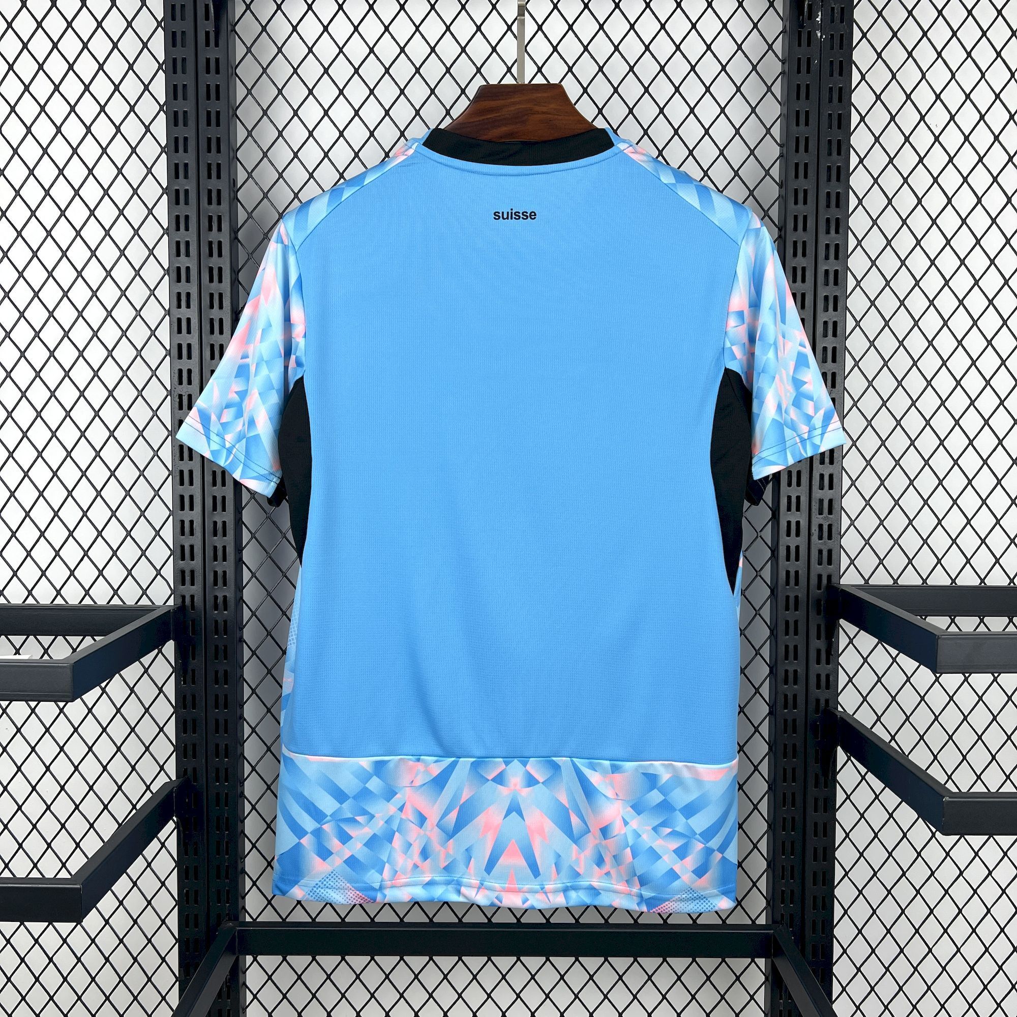Maillot Suisse Domicile 2026 : porté