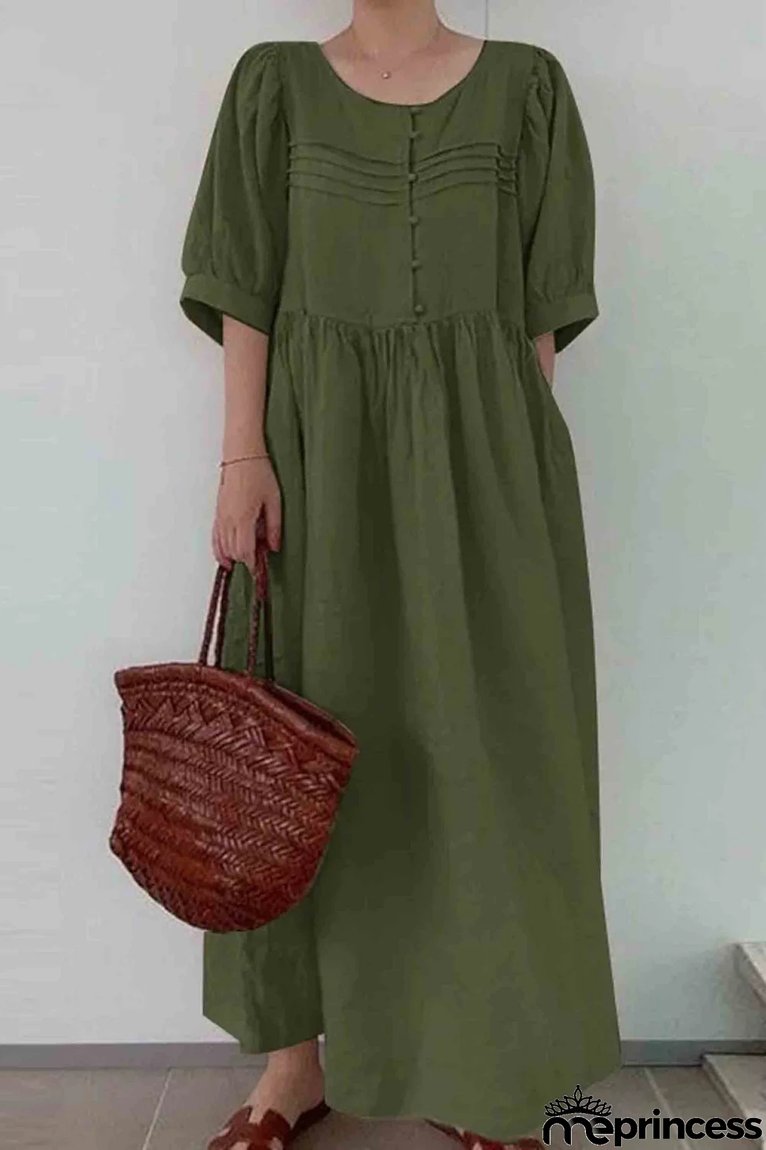 Elegant and trendy Dress