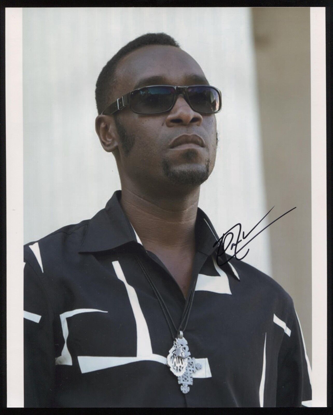 Don Cheadle Signed 8x10 Photo Poster painting Vintage Autographed Photo Poster paintinggraph Signature