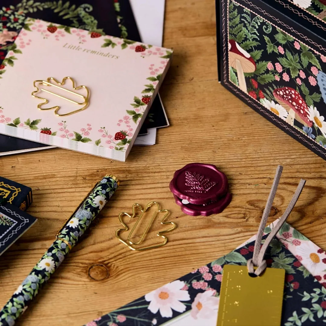 🎅Early Xmas Sale 49% OFF🎄 - 24 Days Of Stationery Advent Calendar