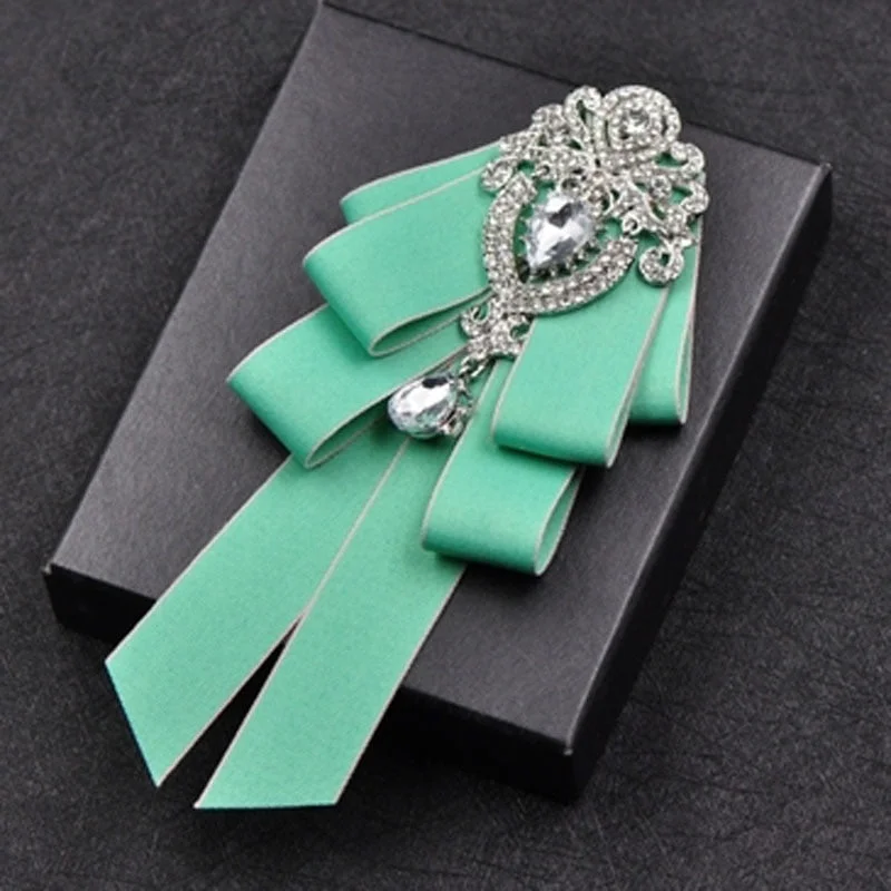 High-quality Fashion Handmade Red Diamond Bow Tie Wedding Collar Bowtie Brooch Pocket Towel Square Set Gifts for Men Accessories