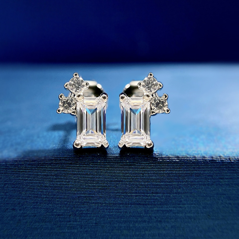 MIKAMU Jewelry 2024 New Arrival: 925 Silver Geometric Stud Earrings for Women - Personalized Ear Decor Inspired by Ins Trends