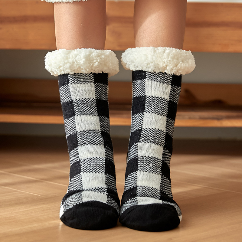 Casual Christmas Red Wool Plaid Non-Slip Socks 2024 - Flycurvy 