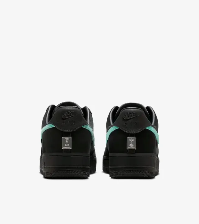【NIKE】Air Force 1 x Tiffany & Co.