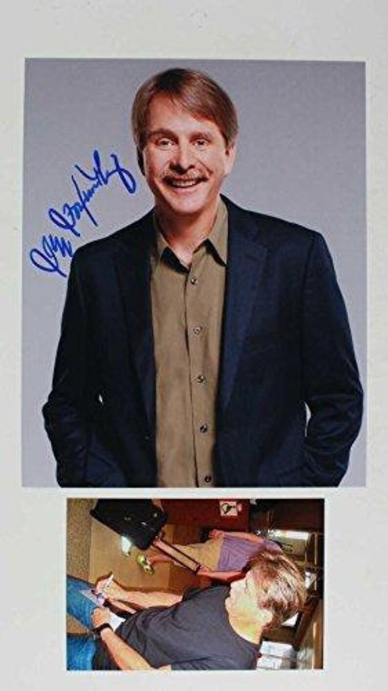 Jeff Foxworthy Signed Autographed Glossy 8x10 Photo Poster painting w/ Proof Photo Poster painting