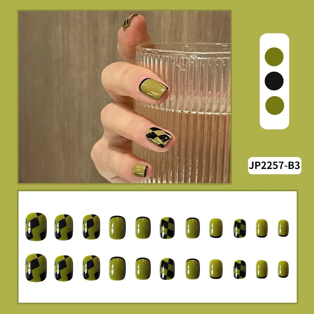 24PCS Nude Color Fake Nails With Black Grids Press On False Detachable Full Cover Artificial Tips Nail Art DIY Manicure No Glue-Nail Inspo