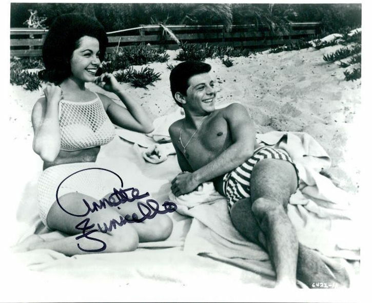 Annette Funicello (Vintage) signed Photo Poster painting COA