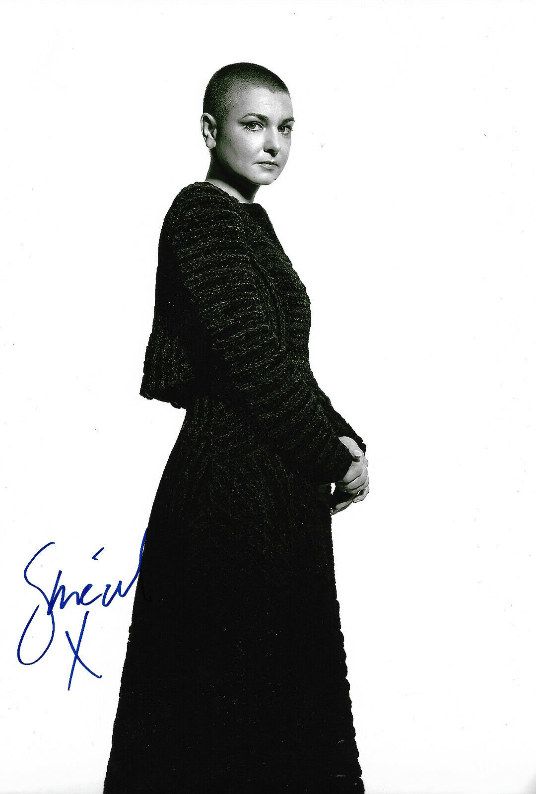 Sinead O`Connor signed 8x12 inch Photo Poster painting autograph