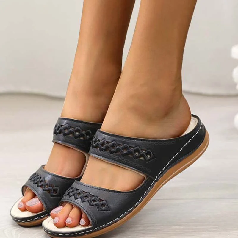 2020 Flat Women Sandals Shoes Retro Beach Ladies Shoes Women's  Shoes Woman Flip Flops Fashion Gladiator Flat Sandals For Women