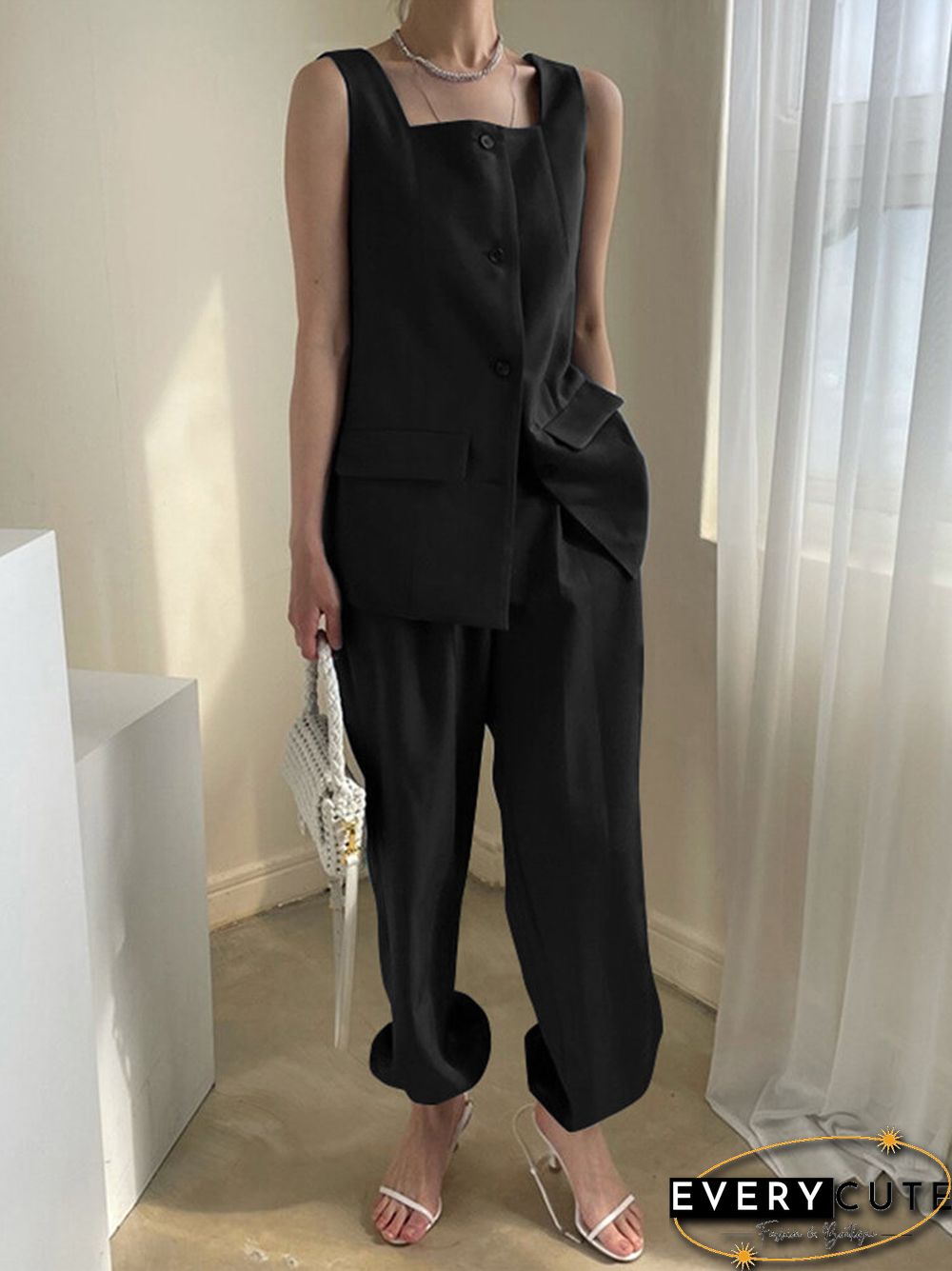 Pocket Details Square Collar Buttons Up Sleeveless Suit