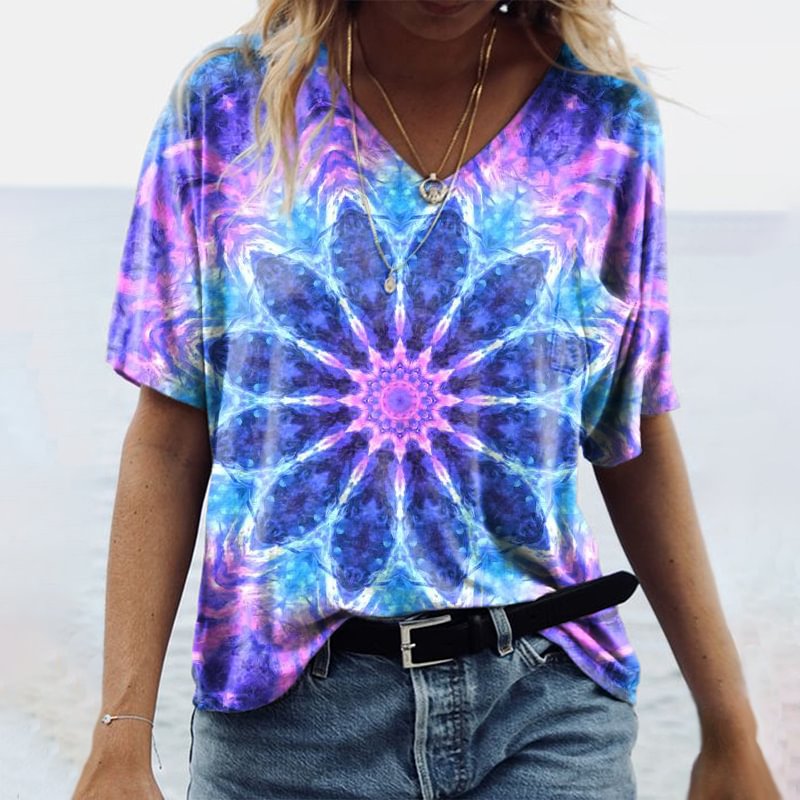 Women's tie-dye floral graphic tees  