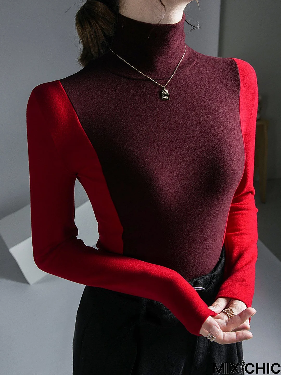 Urban  Turtleneck Color Block Basic T-Shirt