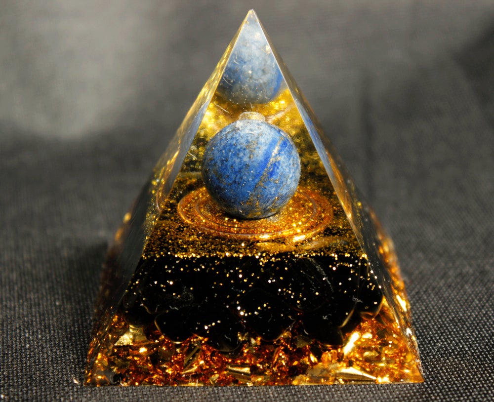 

Orgone Pyramid Chakra - Obsidian-Gold, 501 Original