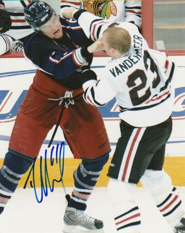 RICK NASH SIGNED COLUMBUS BLUE JACKETS HOCKEY FIGHT 8x10 Photo Poster painting! Autograph