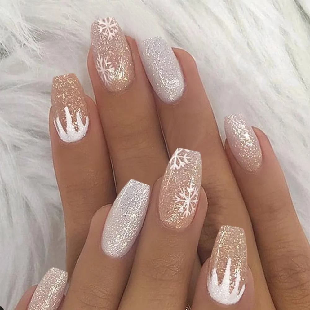 24pcs Snowflake Silver Onion Powder Christmas Fake Nails Cloud Sky Pattern Design Ballet Coffin Burgundy Gradient Girl Nail Art 1029