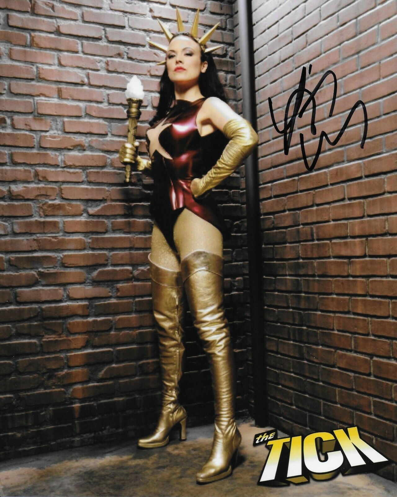 Liz Vassey The Tick Original Autographed 8X10 Photo Poster painting