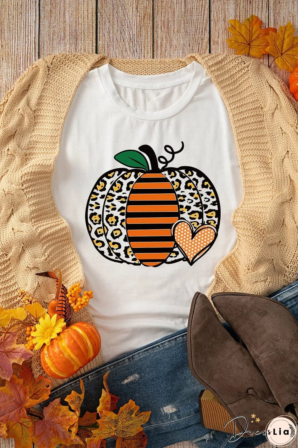 Pumpkin Graphic Round Neck Short Sleeve T-Shirt