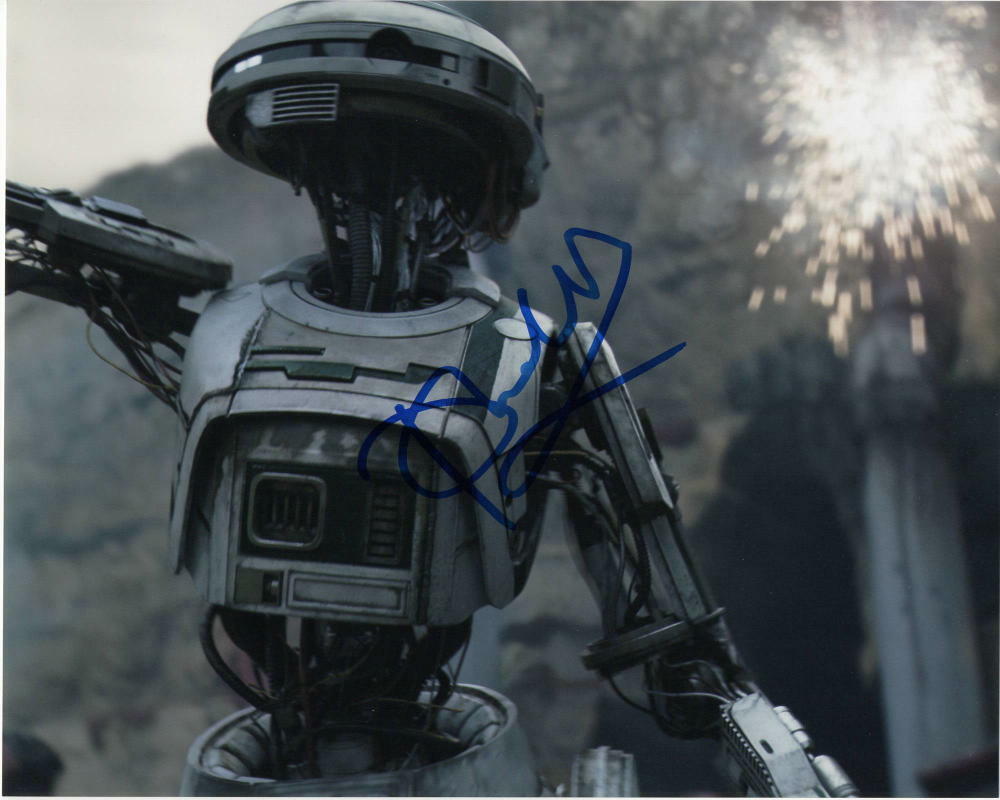 PHOEBE WALLER-BRIDGE - SIGNED AUTOGRAPHED 8x10 Photo Poster painting - STAR WARS SOLO L3-37 L337