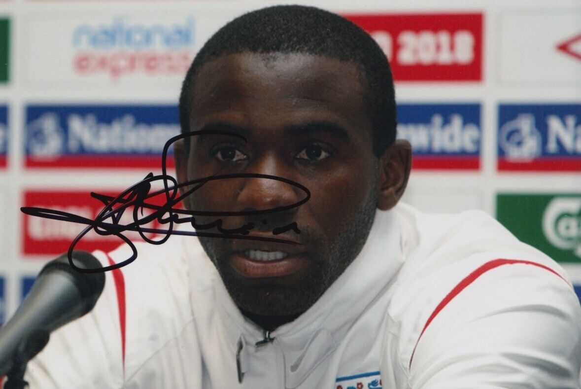 FABRICE MUAMBA SIGNED 6X4 Photo Poster painting - ENGLAND FOOTBALL AUTOGRAPH.