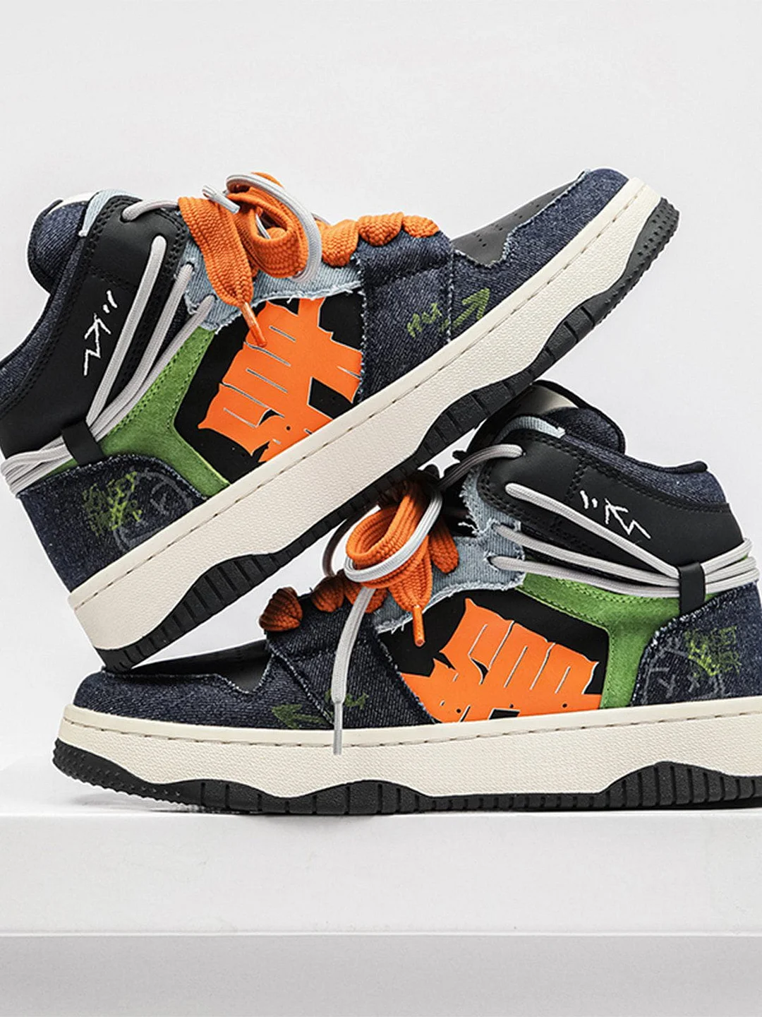 StarryClimb Patchwork Graffiti Skate Shoes