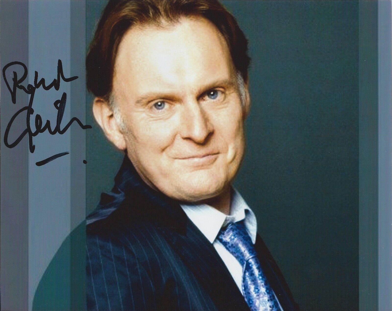 Robert Glenister autograph - signed Hustle Photo Poster painting