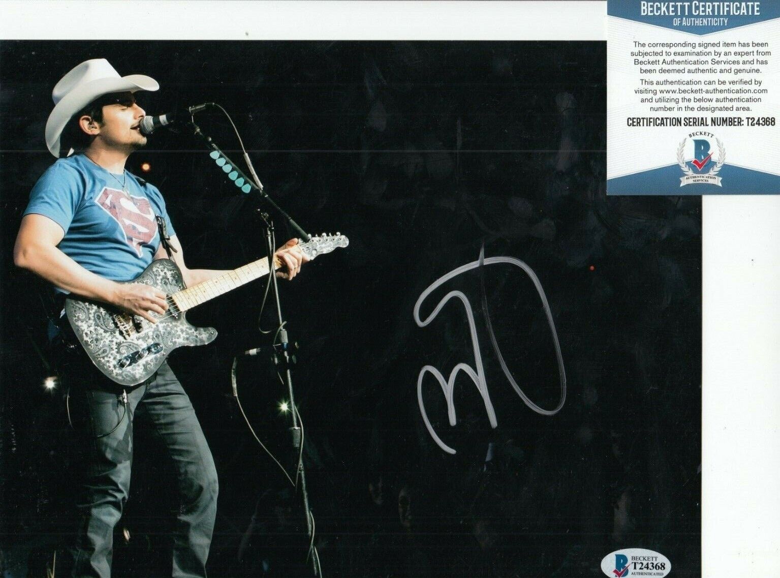 BRAD PAISLEY signed (COUNTRY MUSIC) *Love and War* 8X10 Photo Poster painting BAS BECKETT #1