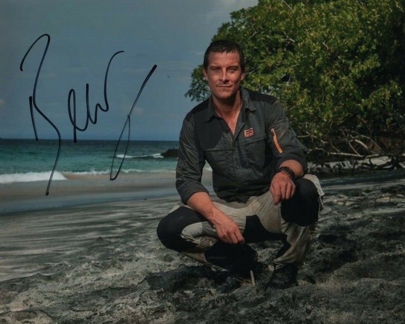 Bear grylls signed autographed 8x10 Photo Poster painting