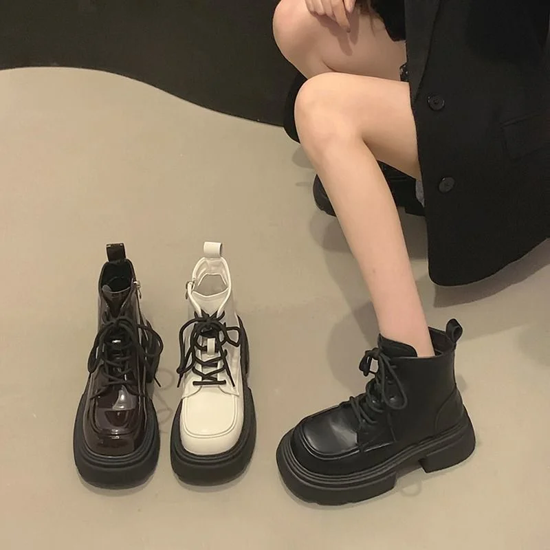 Qengg Thick-Soled Martin Boots In Autumn And Winter 2023 New Retro English Style Short Boots Fried Street Thin Boots