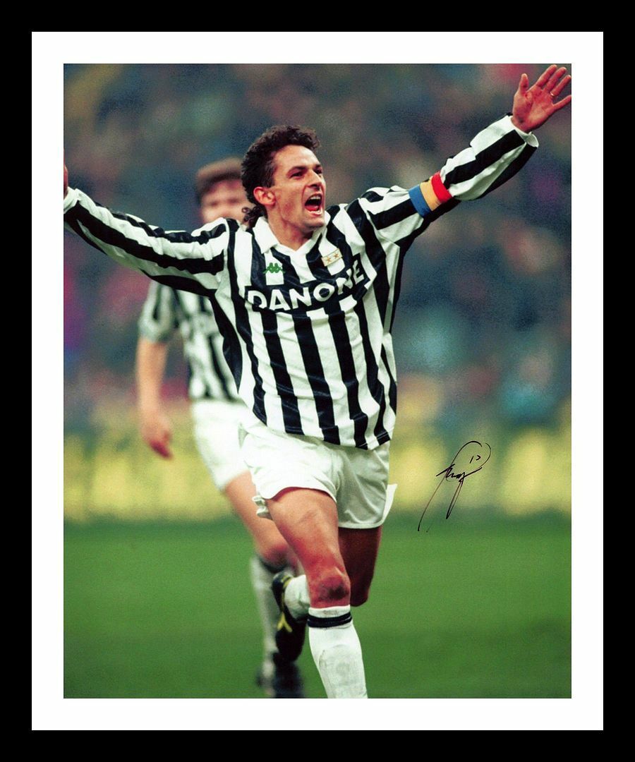 Roberto Baggio - Juventus Autographed Signed & Framed Photo Poster painting