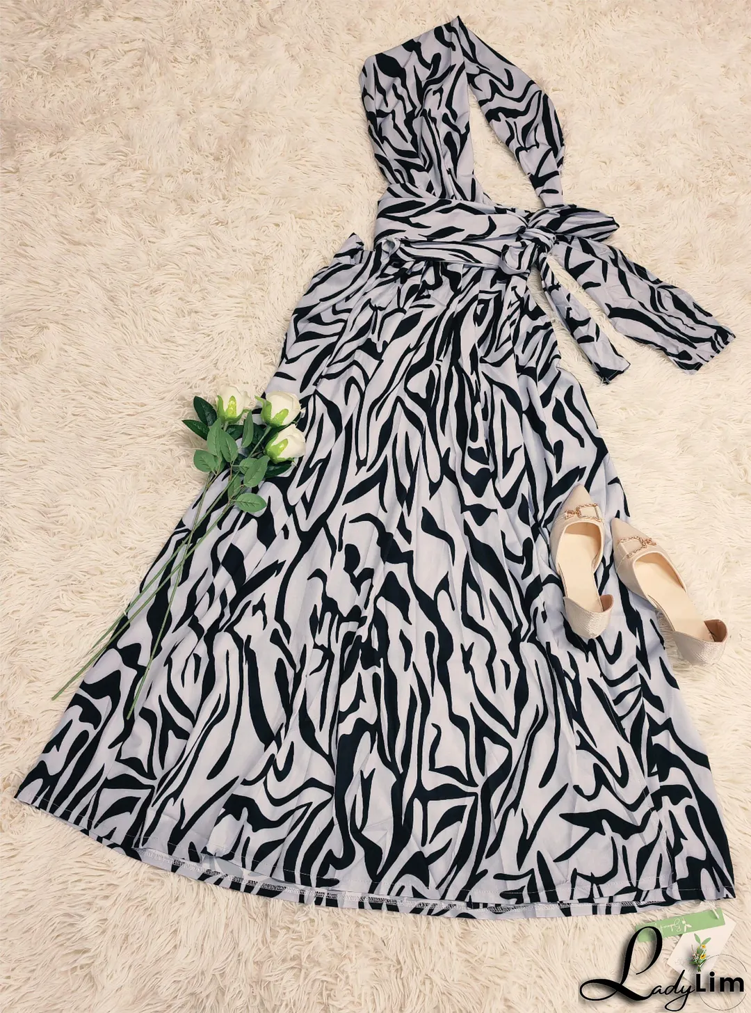 Modern and Versatile general Dress