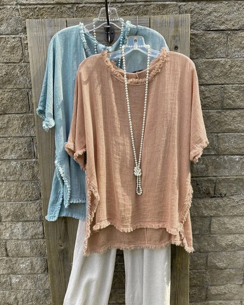 Women's Solid Color Tassel-Trimmed Slit Side Casual Tee