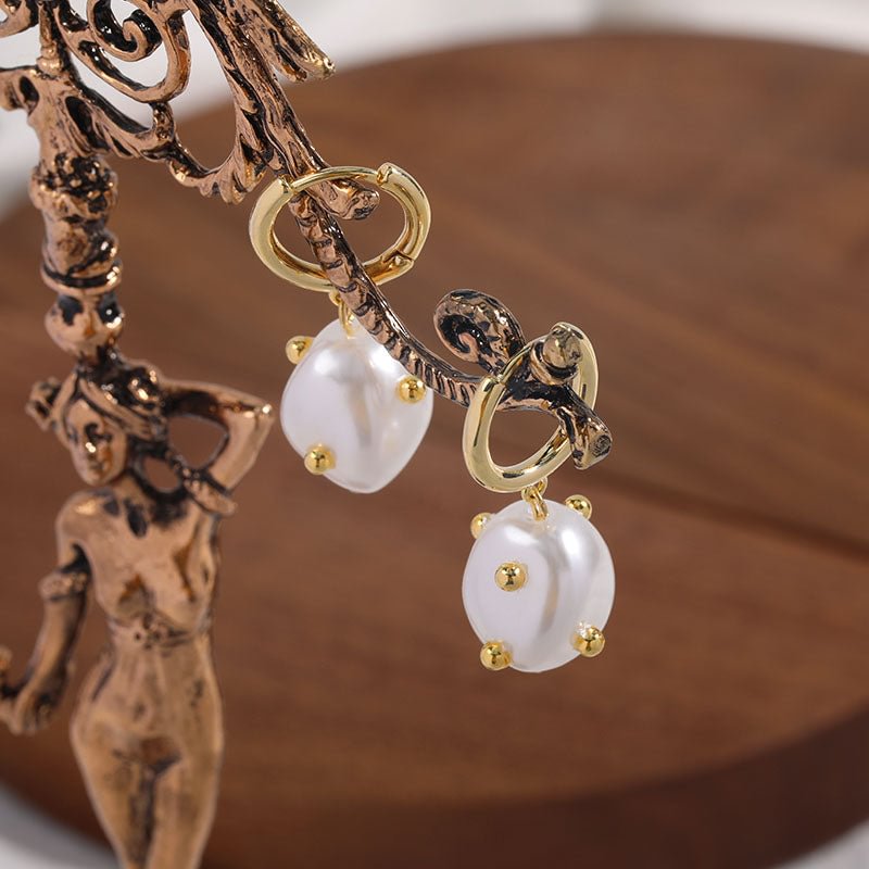 Irregular Metal Dots Baroque Pearl Earrings