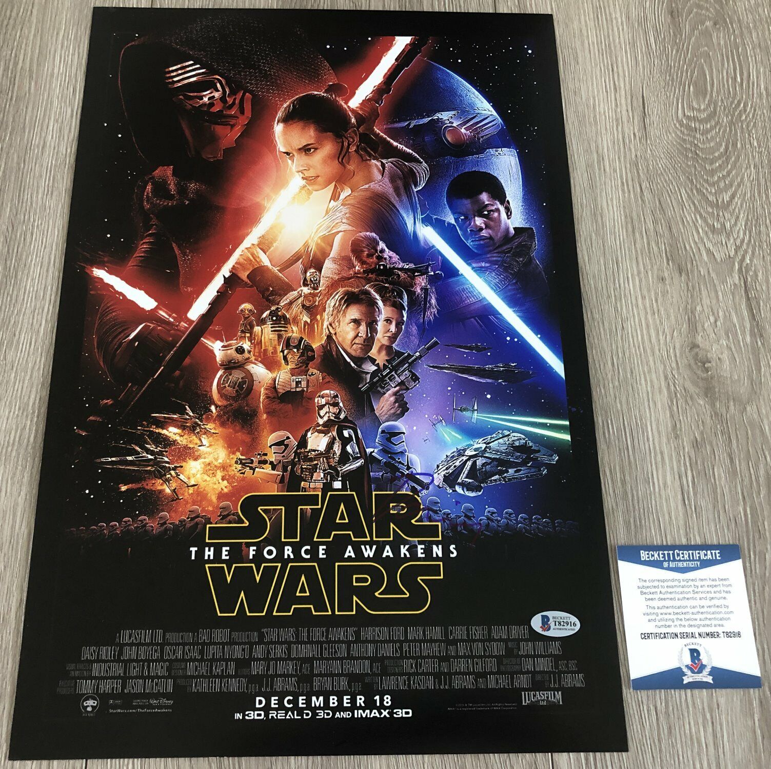 DAISY RIDLEY SIGNED STAR WARS FORCE AWAKENS 12x18 Photo Poster painting w/EXACT PROOF & BAS COA