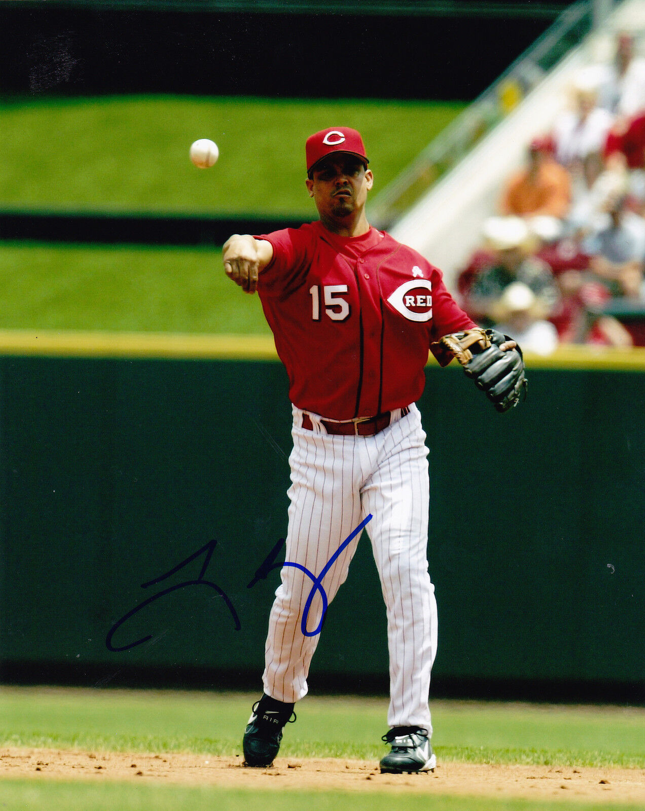 LUIS LOPEZ CINCINNATI REDS ACTION SIGNED 8x10