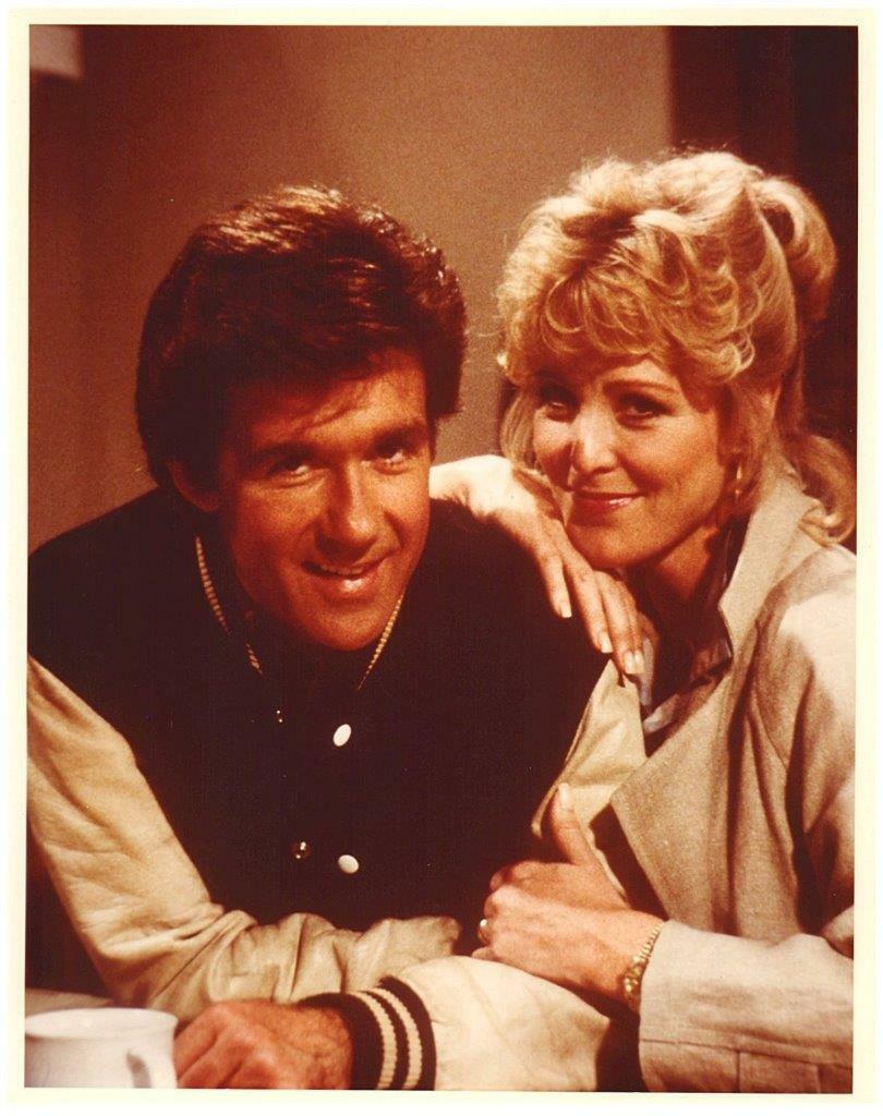 Alan Thicke Joanna Kerns 8x10 Picture Stunning Photo Poster painting Gorgeous Celebrity #487