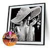 Elegant Lady - Crystal Rhinestone Diamond Painting