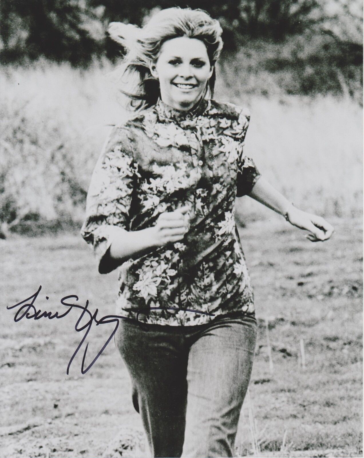 Lindsay Wagner The Bionic Woman Original Autographed 8X10 Photo Poster painting #10