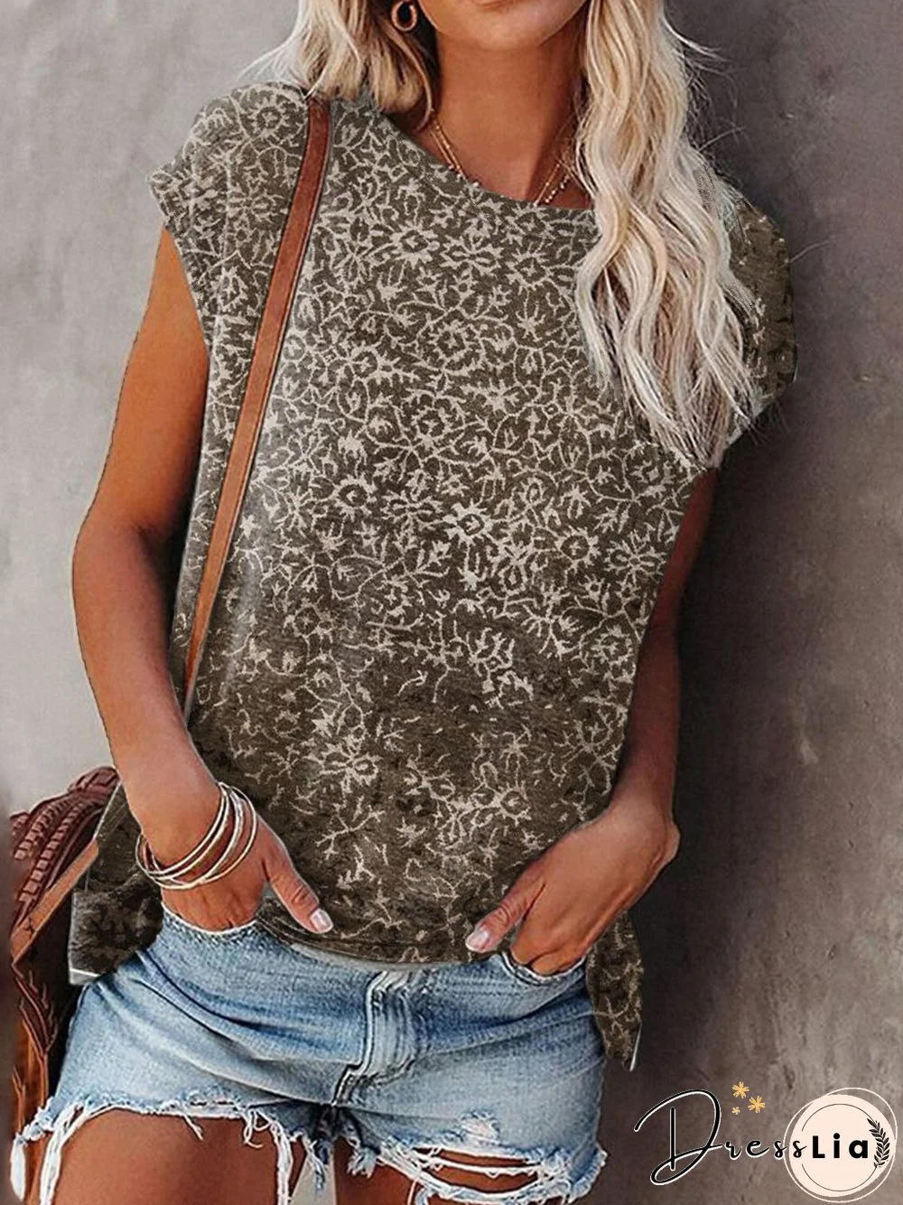 Shift Cotton-Blend Holiday Short Sleeve T-shirt